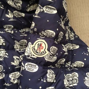 Moncler Oise Reversible Nylon Hoodie jacket